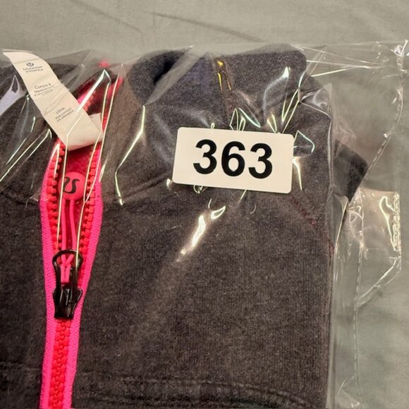 Lululemon Athletica Scuba Full Zip Charcoal Gray Fuschia Sz8 - Picture 7 of 7
